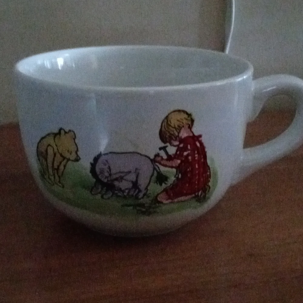 Classic Pooh mug